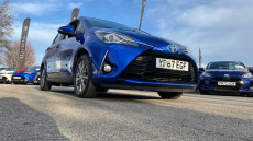Toyota Yaris 1.5 Hybrid Icon Tech 5dr CVT Hybrid Hatchback